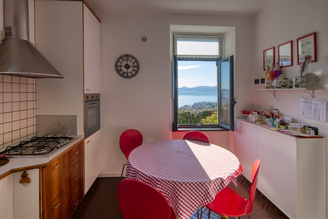Villa in Ghiffa, Piedmont, Italy 2 - 16671328
