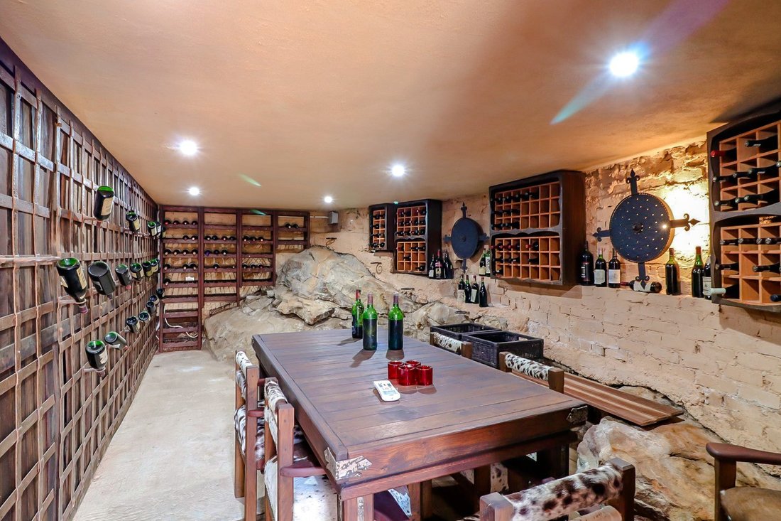 House in Heidelberg Kloof Estate, Gauteng, South Africa 4 - 16672316