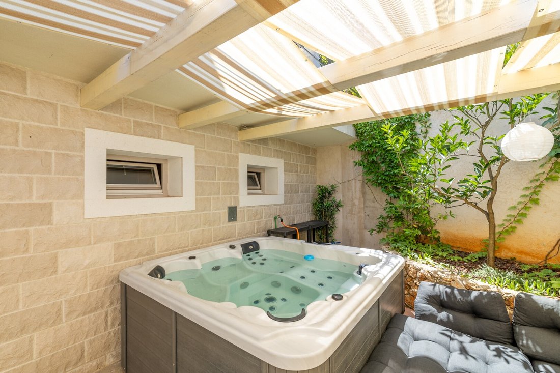 Villa in Hvar, Split-Dalmatia County, Croatia 5 - 16672325