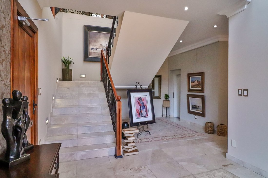 House in Heidelberg Kloof Estate, Gauteng, South Africa 5 - 16672316