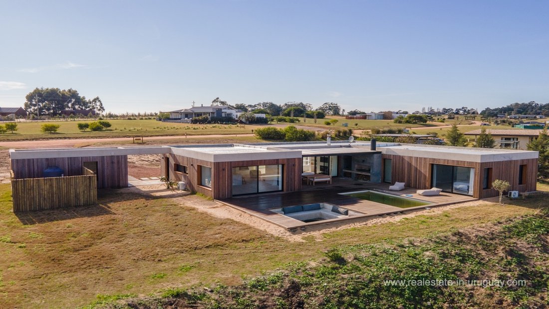 House in Chacras del Golf, Maldonado Department, Uruguay 1 - 16672318