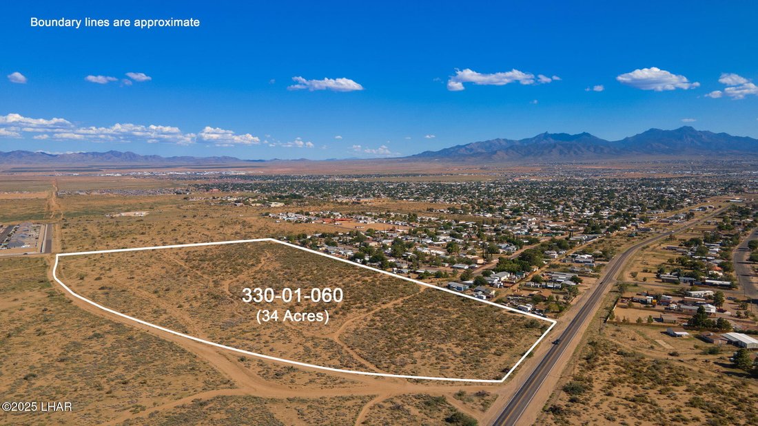Land in Kingman, Arizona, United States 1 - 16668215