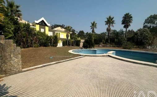 Townhouse in Belas, Lisbon, Portugal 1