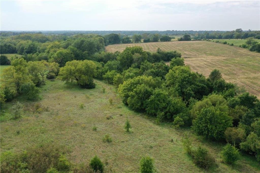 Farm Ranch in Spring Hill, Kansas, United States 2 - 16670230