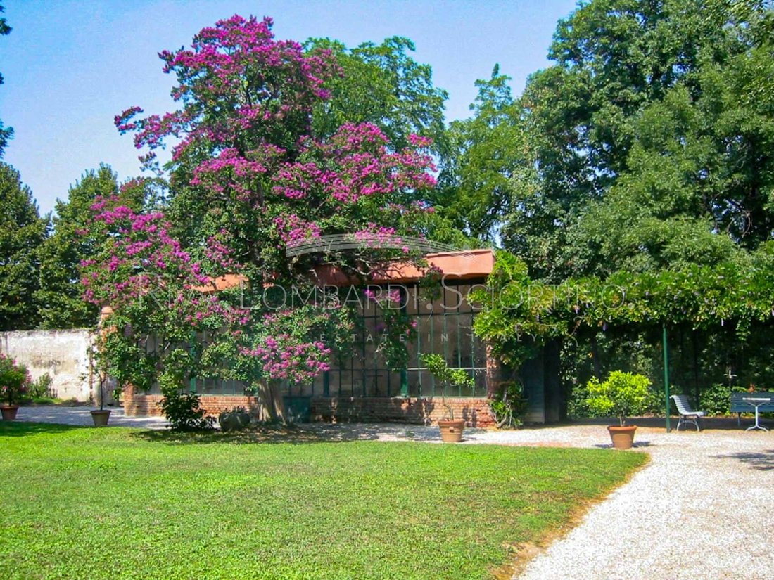 Estate in Sant'Albano Stura, Piedmont, Italy 3 - 16672397
