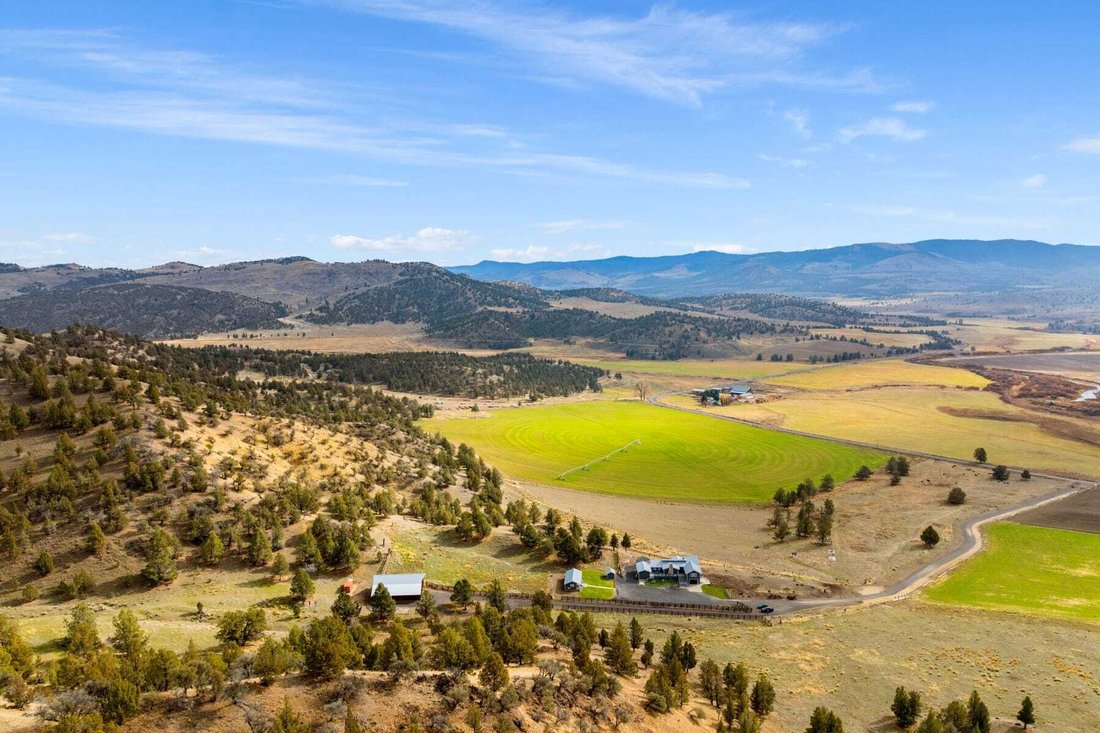 Farm Ranch in Prineville, Oregon, United States 2 - 16672367