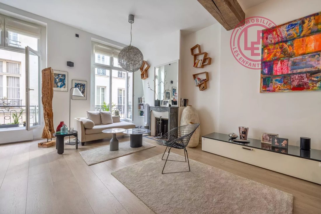 Apartment in Île de la Cité, Paris 1er Arrondissement, Paris 2 - 16672525