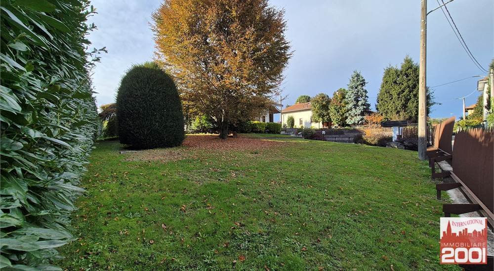 Villa in Cirimido, Lombardy, Italy 2 - 16672612