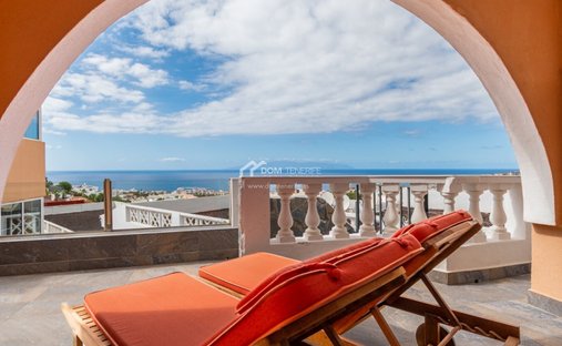 Townhouse in San Cristobal de La Laguna, Canary Islands, Spain 1