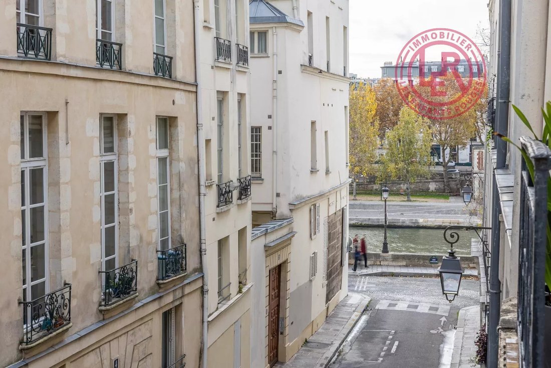 Apartment in Île de la Cité, Paris 1er Arrondissement, Paris 1 - 16672525