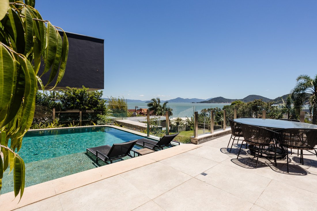 House in Cacupé, State of Santa Catarina, Brazil 1 - 16672855