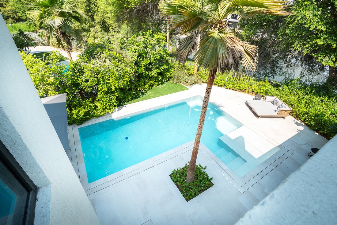 Villa in Jumeirah Islands / Juzur Jumeirah, Dubai, United Arab Emirates 3 - 16680797