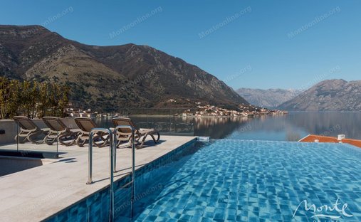 Penthouse en Dobrota, Municipio de Kotor, Montenegro 1