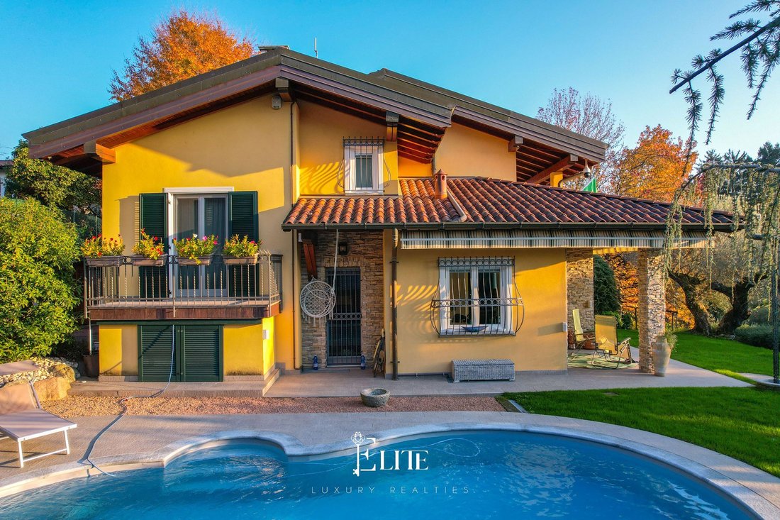 Villa in Besozzo, Lombardy, Italy 3 - 16673121