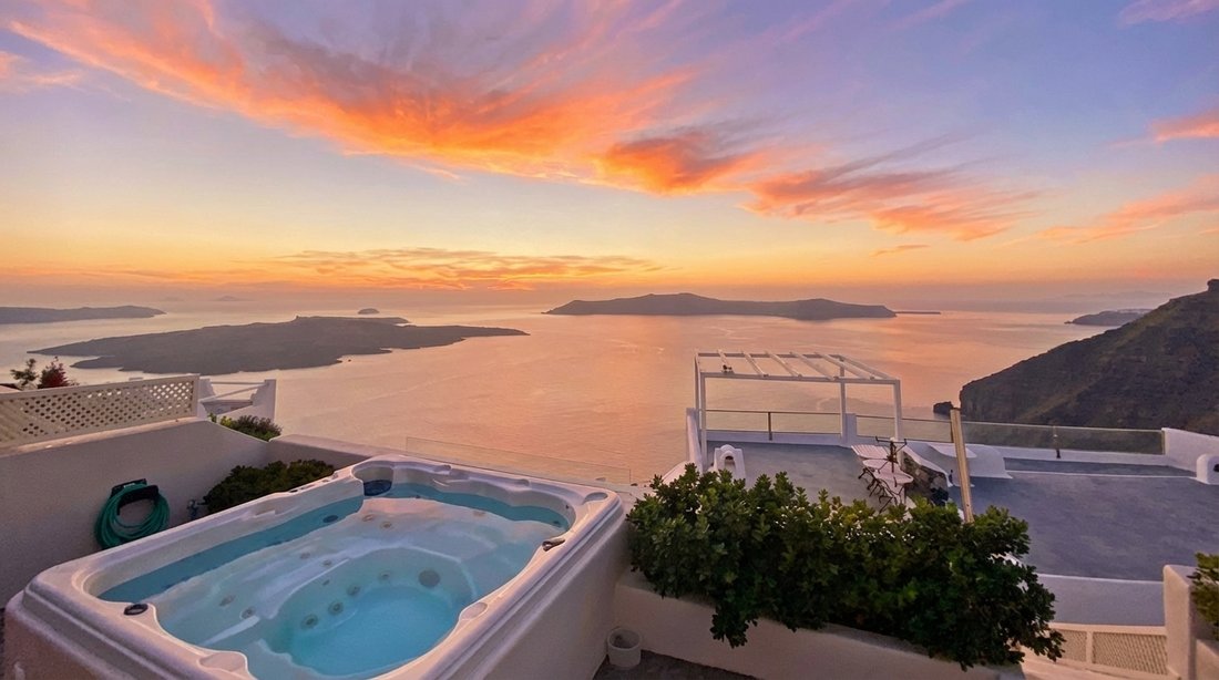 Villa in Thira, Aegean, Greece 4 - 14285041