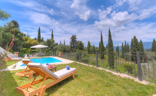 Villa in Korfu, Peloponnese, Western Greece and the Ionian, Griechenland 1