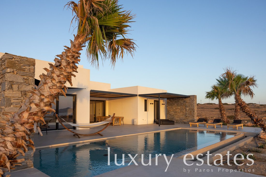 Villa in Paros, Aegean, Greece 1 - 12972321