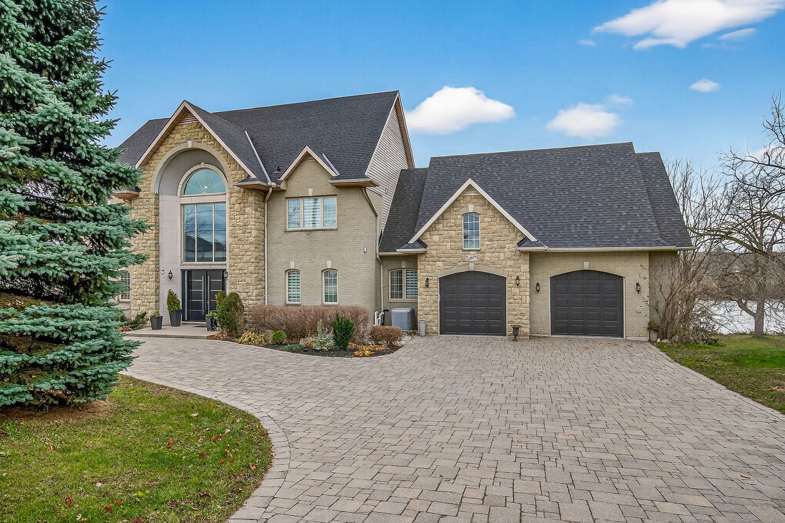 House in Caledonia, Michigan, United States 1 - 16673286