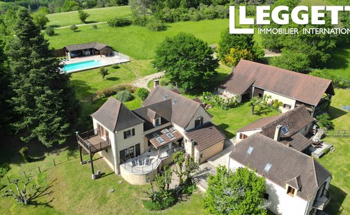Casa a Rouffignac-Saint-Cernin-de-Reilhac, Nuova Aquitania, Francia 1
