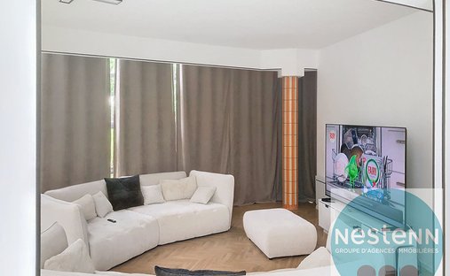 Spacious Property With Separate Guest Lodgings In Wooded Park Of 19 Acres, 15 Km From Blois.