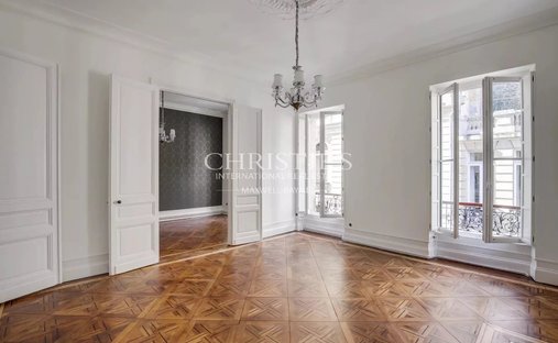 Apartment in Grand Parc-Chartrons-Paul Doumer, Bordeaux, France 1