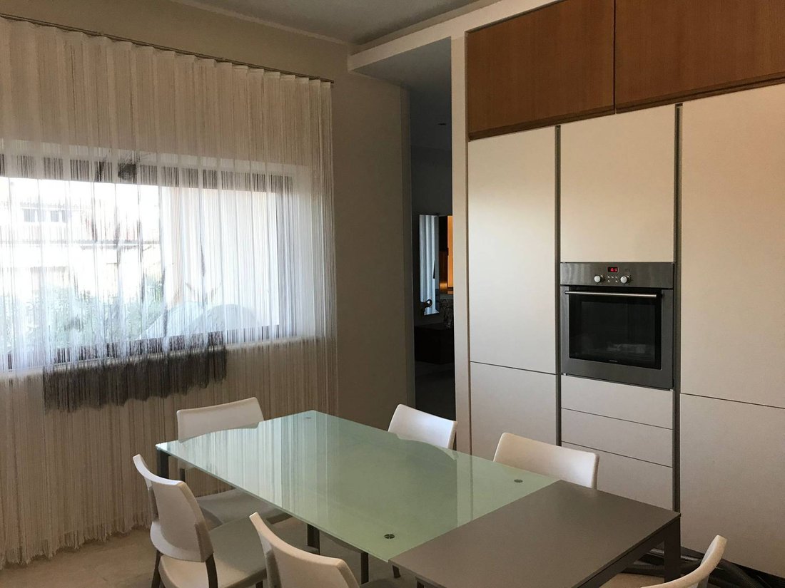 Villa in Spinetoli, Marche, Italy 2 - 16679511