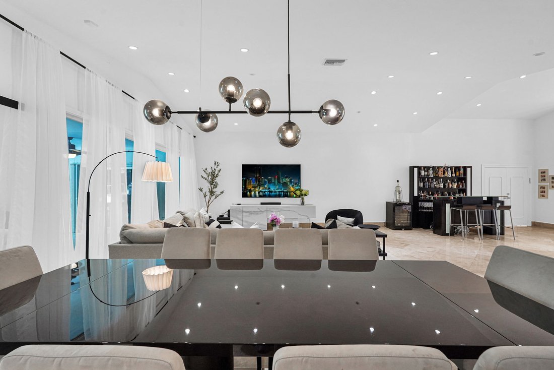 House in Bal Harbour, Florida, United States 3 - 16673528