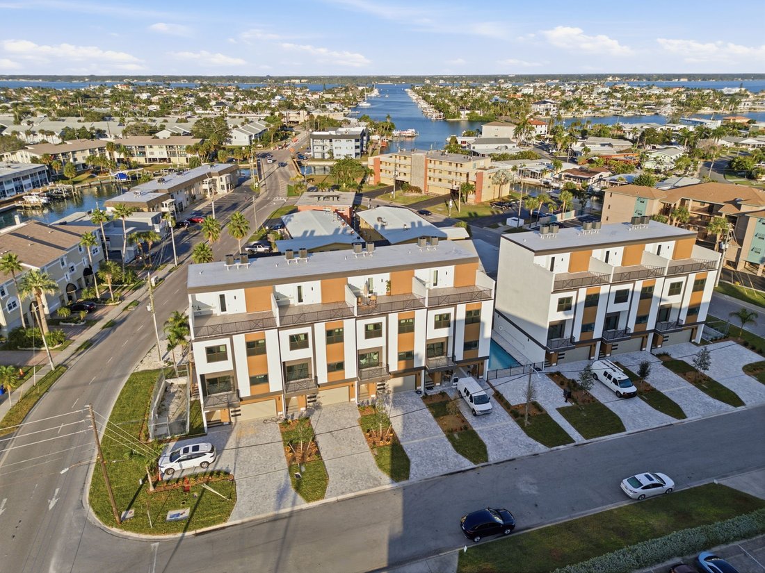 House in St. Pete Beach, Florida, United States 2 - 15906884