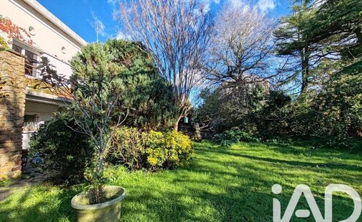 Castle for Sale in Challans, Pays de la Loire, France