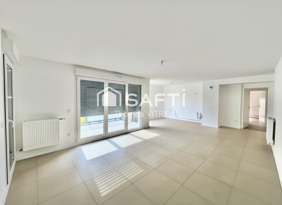 Apartment in Centre Ville, Villemomble, France 2 - 16678467