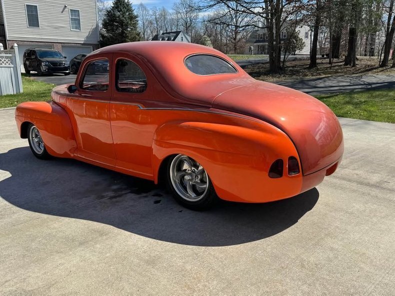 Coupe in Glendale, United States 3 - 16676518
