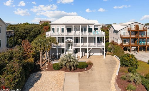 Maison à Emerald Isle, Caroline du Nord, États-Unis 1