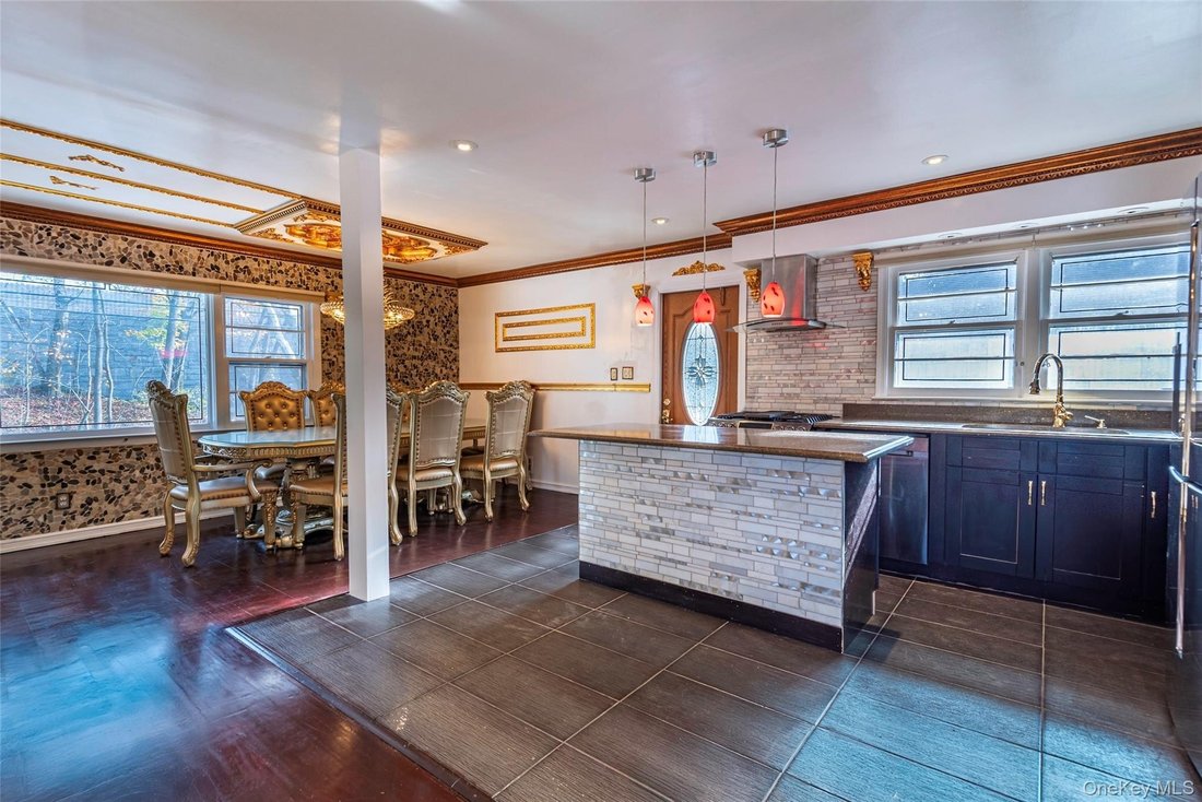 House in New York, New York, United States 2 - 16675295