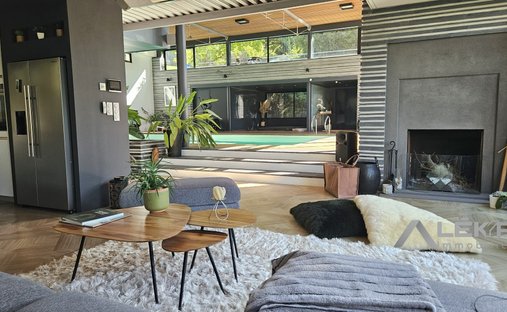 Castle for Sale in Les Herbiers, Pays de la Loire, France