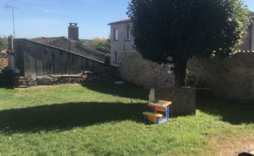 Castle for Sale in Les Herbiers, Pays de la Loire, France