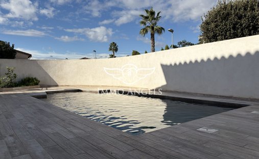 Castle for Sale in Mauguio, Occitanie, France