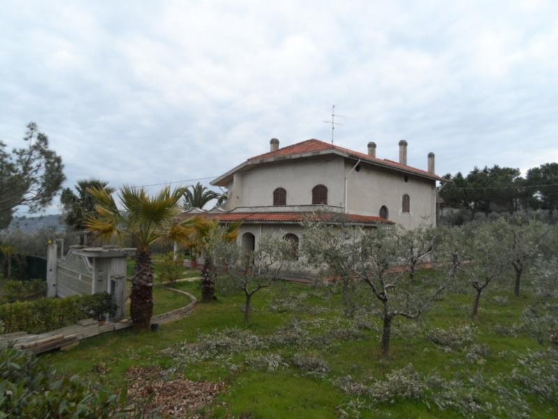Villa in Monteprandone, Marken, Italien 1 - 16679303