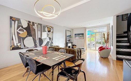 Castle for Sale in Écouflant, Pays de la Loire, France