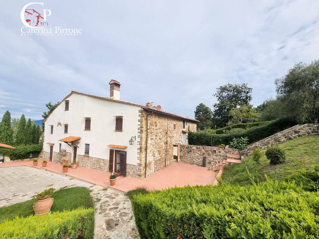 Villa in Pontassieve, Tuscany, Italy 2 - 16675208
