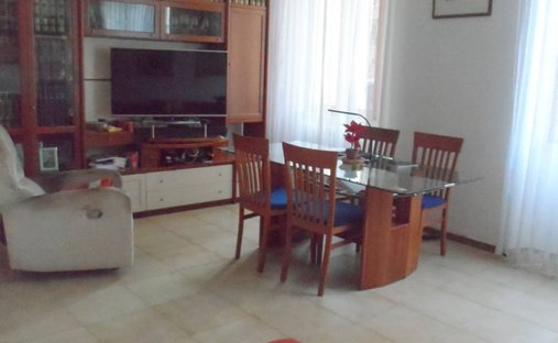 House in Center, Grottammare, Marche 1
