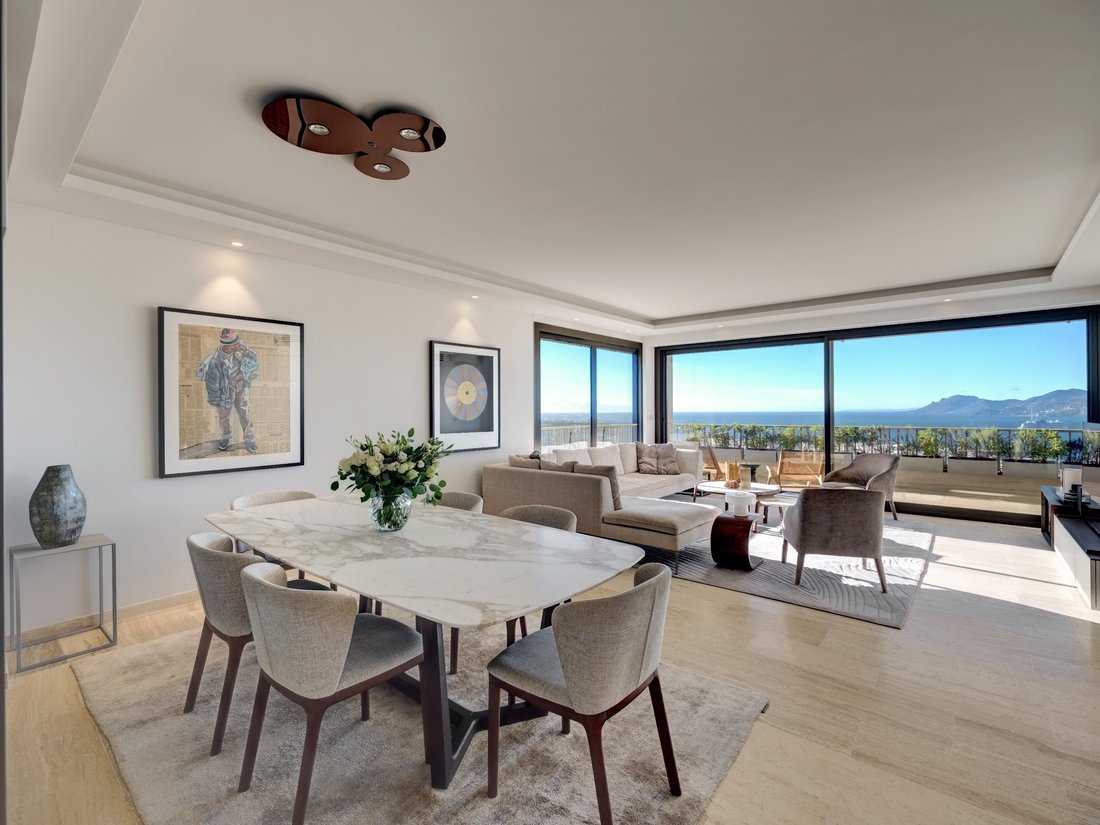 Apartment in Saint Nicolas, Cannes, France 5 - 16676151