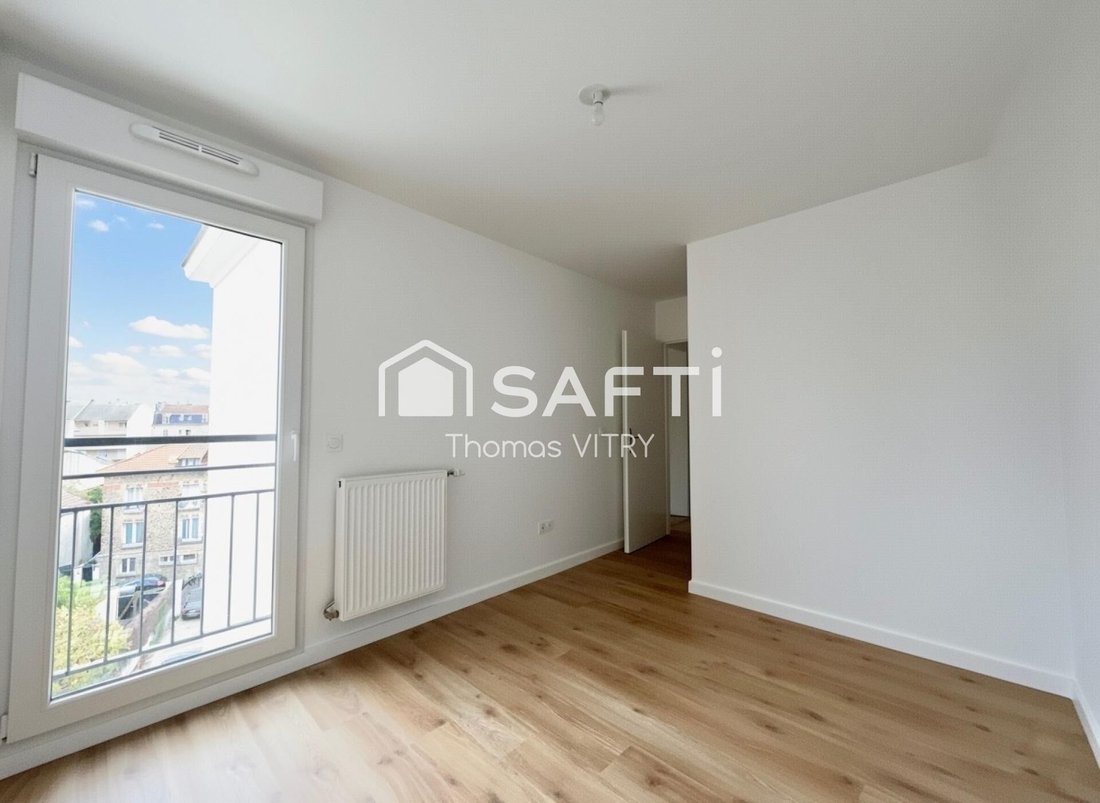 Apartment in Centre Ville, Villemomble, France 5 - 16678467