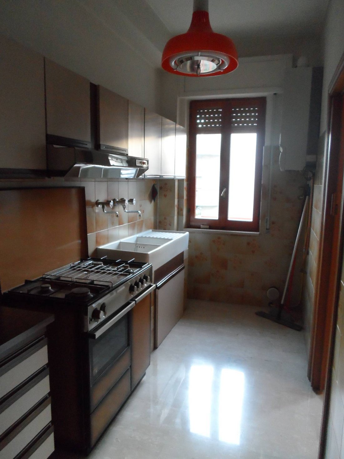 House in Monsampolo del Tronto, Marche, Italy 4 - 16679464