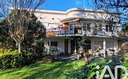 Castle for Sale in Challans, Pays de la Loire, France