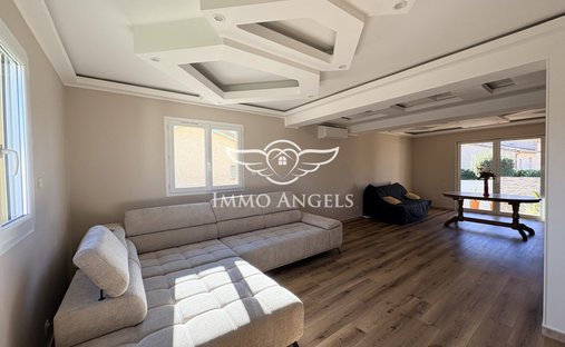 Castle for Sale in Mauguio, Occitanie, France