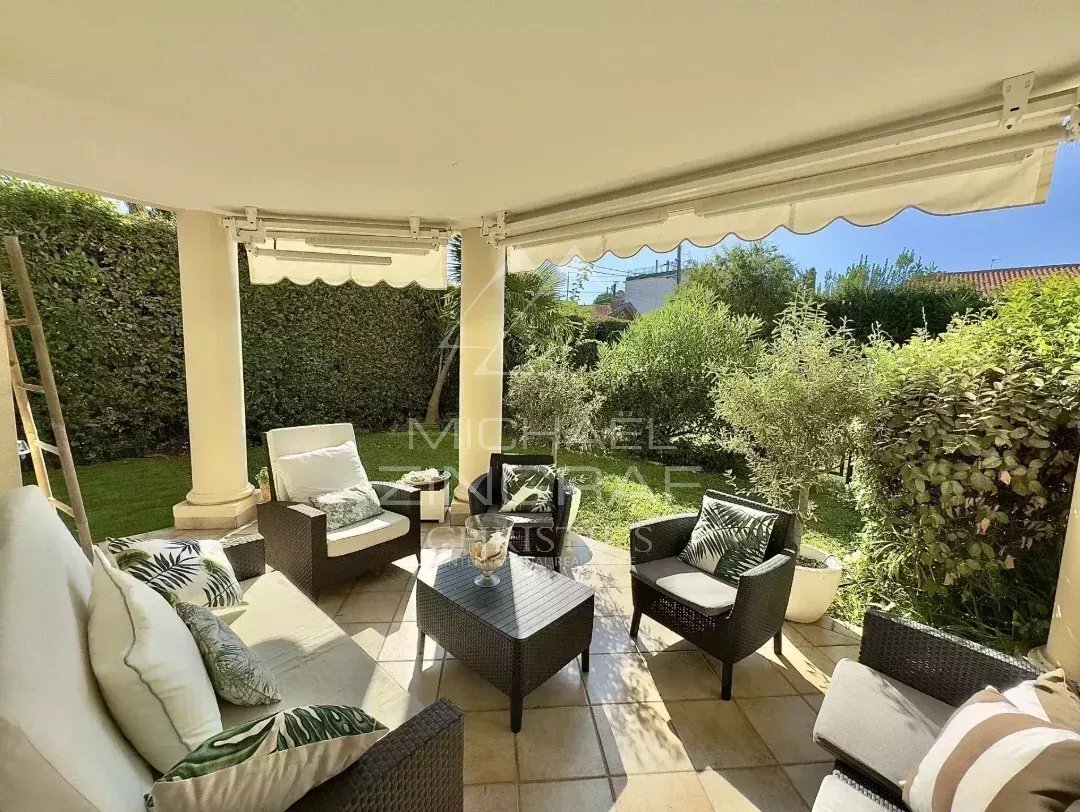 Wohnung in Antibes, Provence-Alpes-Côte d'Azur, Frankreich 1 - 16672979