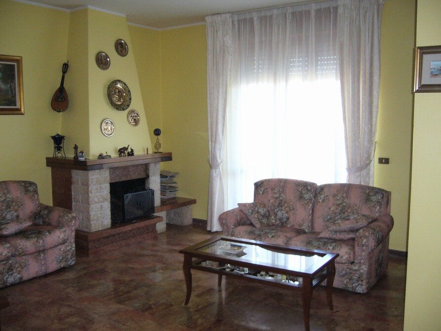 House in Paese Alto-Ponterotto, San Benedetto del Tronto, Marche 4 - 16679362