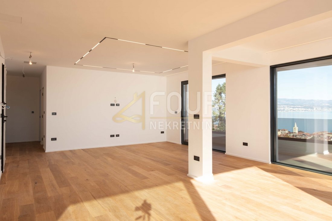 Apartment in Opcina Lovran, Primorje-Gorski Kotar County, Croatia 4 - 15427060