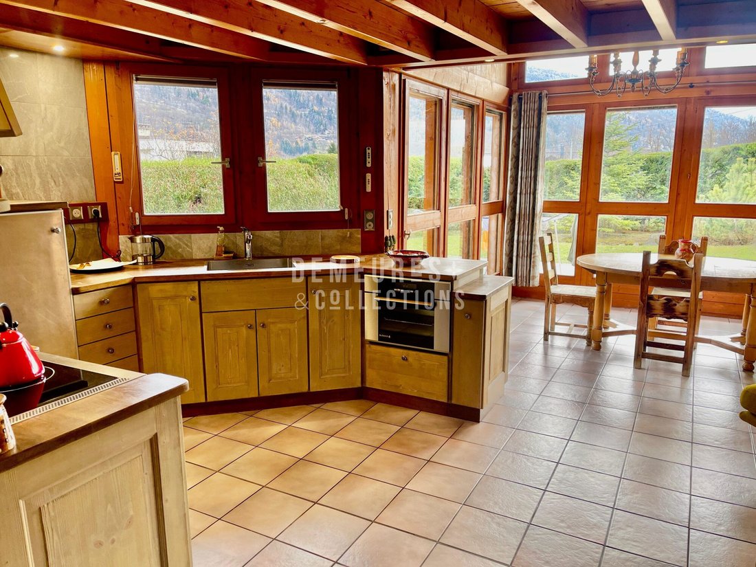 Chalet in Bourg-Saint-Maurice, Auvergne-Rhone-Alpen, Frankreich 4 - 16665993