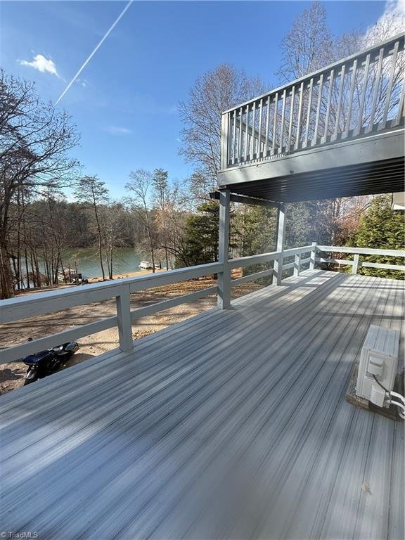 House in Wilkesboro, North Carolina, United States 2 - 16674181